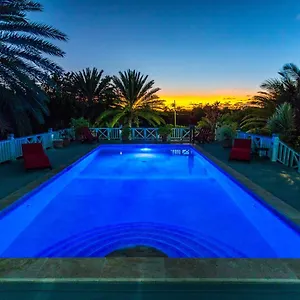 Villa Lazy Daze, Jolly Harbour